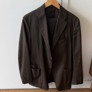 Drakes Two-Tone Olive and Brown Suit in 40/50. Wool and coton